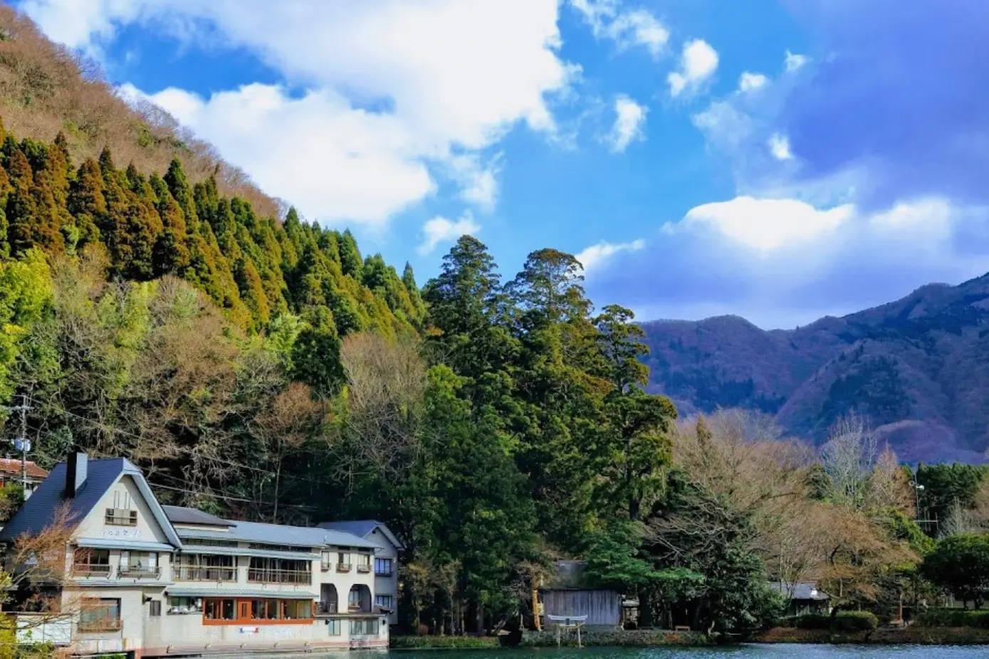 Lake Kinrinko view of Mount Yufu in Yufuin Onsen